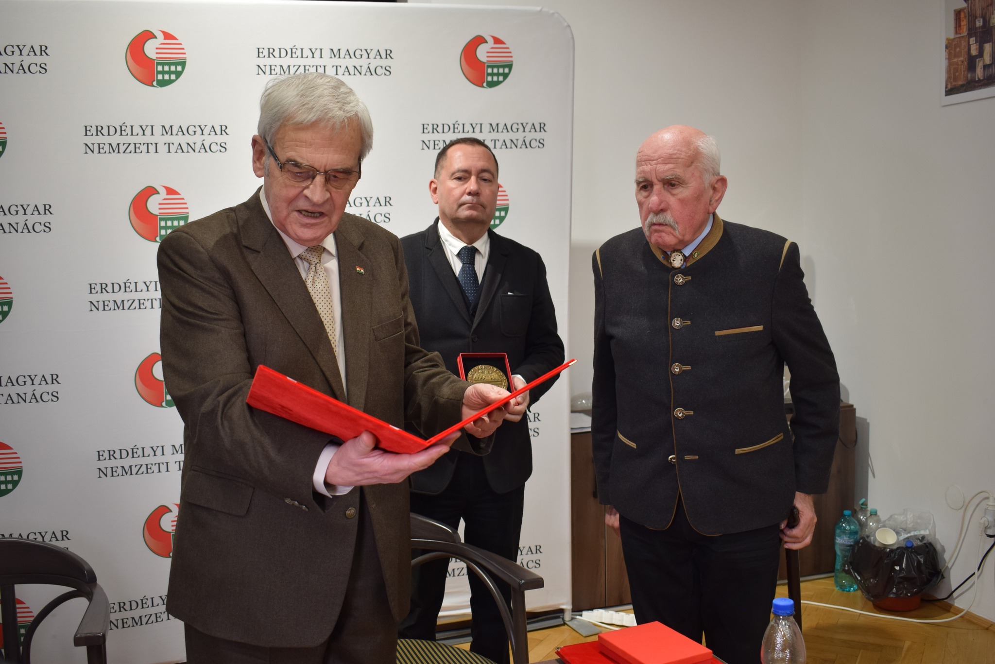 Emnt Komlóssy József laudációja a Kós Károly-díj átadása alkalmából – EMNT
